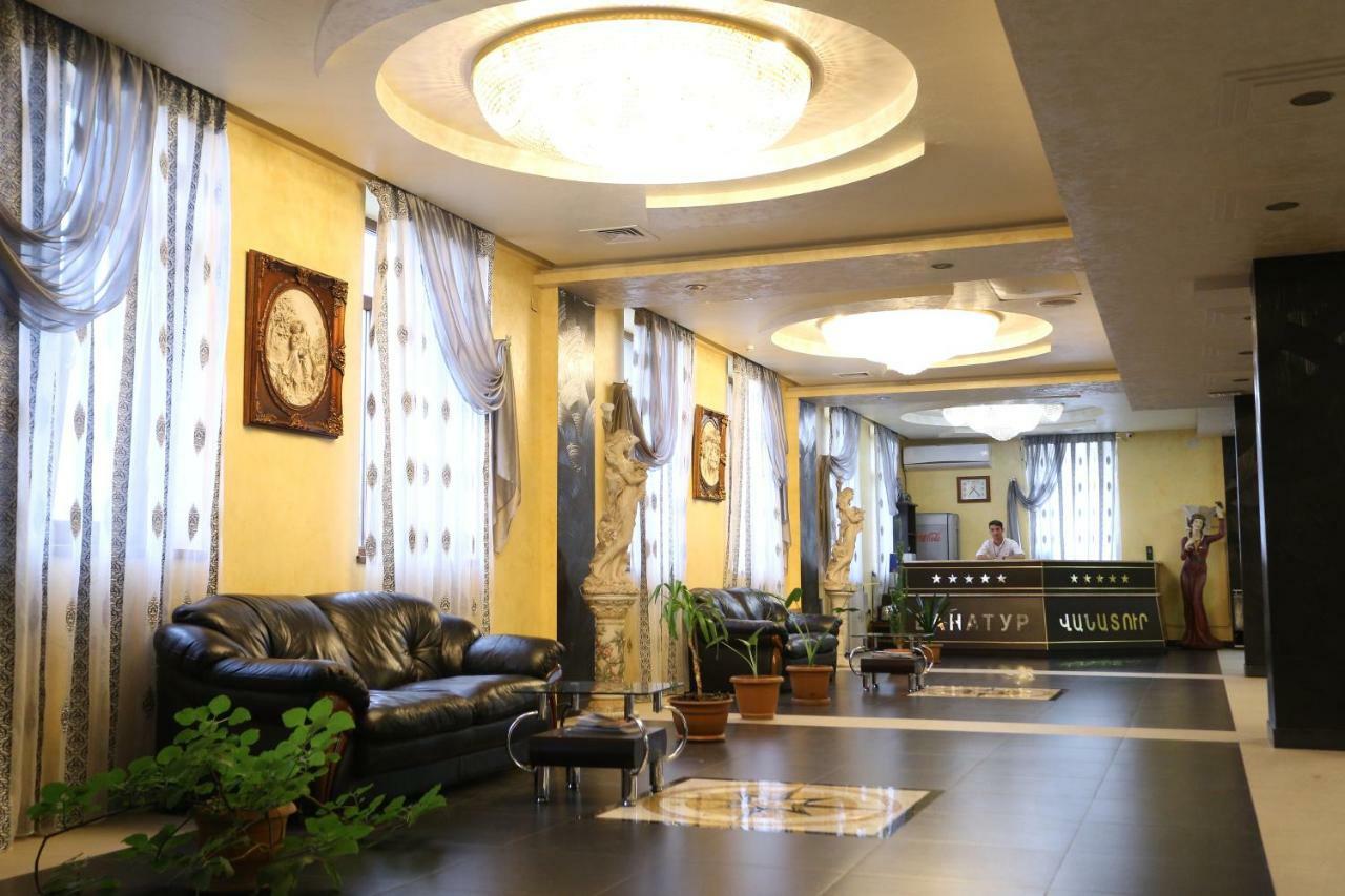 Vanatur Hotel Gyumri Bagian luar foto
